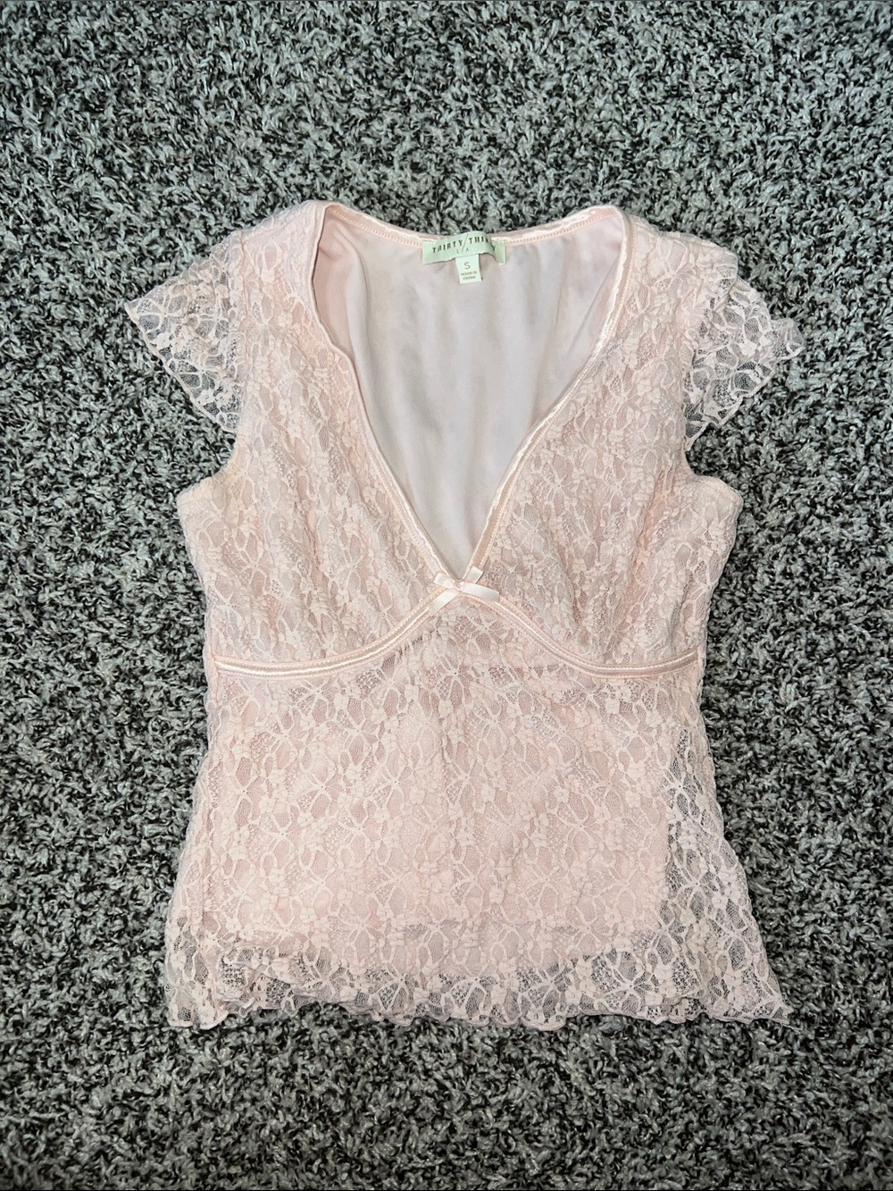 Delicate Lace V-Neck Camisole - Pink